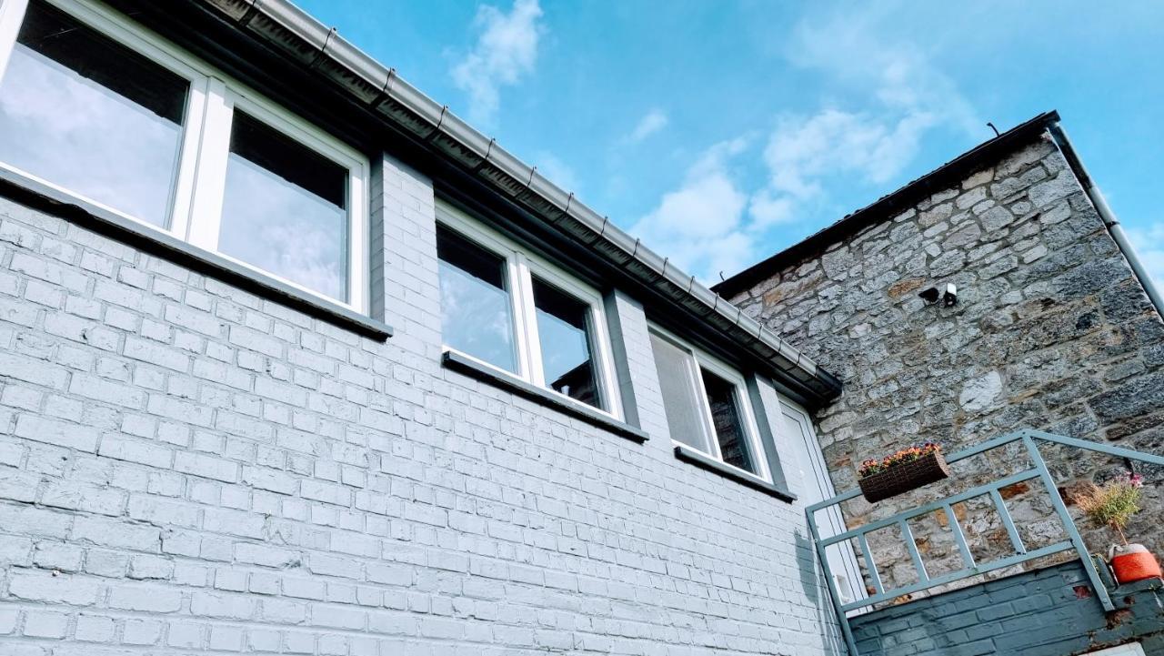 Le Gite De La Gray House Mettet المظهر الخارجي الصورة